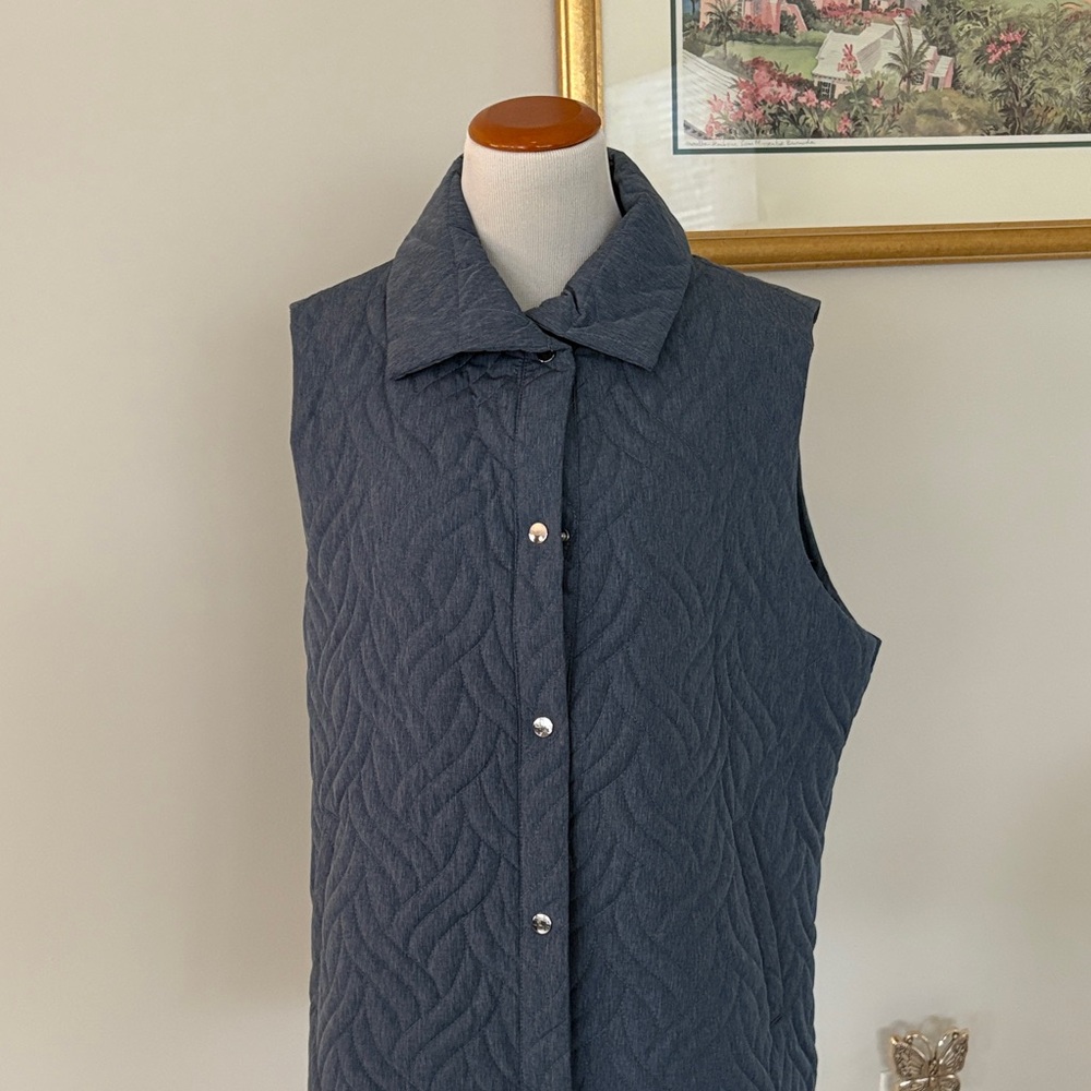 Chicos quilted vest